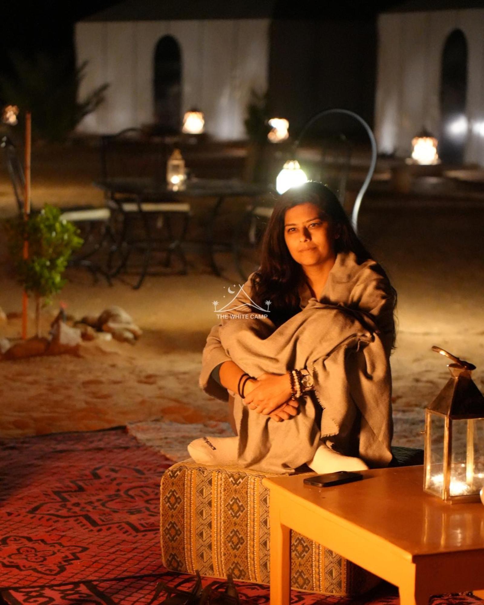 The White Camp - Your Merzouga Luxury Desert Camp & Erg Chebbi Dunes Camel Riding מראה חיצוני תמונה